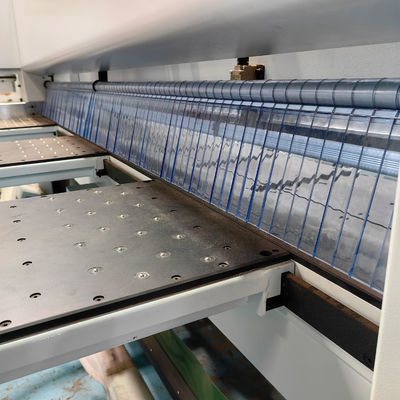 Máquina de corte de placas de madeira por computador totalmente automática MJ6228A