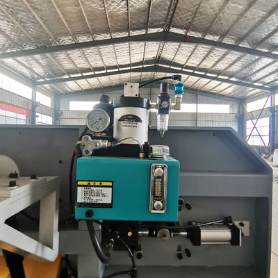 11KW-22KW Potência do motor principal MJ400 Máquina de corte de madeira com rodas
