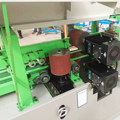 Máquina de lixação automática avançada de blocos de madeira de quatro lados com rolos de pressão dupla