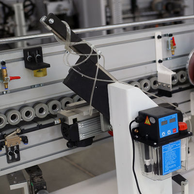 5KW Semi-J Rough Milling Automatic Edge Banding Machine para produção de portas de armários