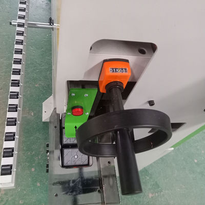 Lojas de materiais de construção Trabalho de madeira Bander de borda compacto com 5 funções em 5,92kW de potência