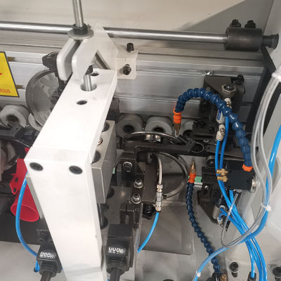 Lojas de materiais de construção Trabalho de madeira Bander de borda compacto com 5 funções em 5,92kW de potência
