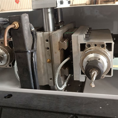 Fabricação de Máquina de perfuração de borda de madeira CNC automática de alta precisão