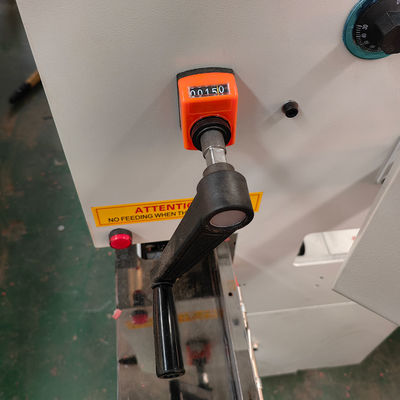 Máquinas de bandagem de bordas de madeira personalizadas de 220V/380V/440V para carpintaria