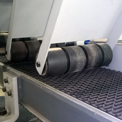 MJ400 Serradora automática de faixa horizontal para corte de madeira quadrada Largura da cinta transportadora 380 mm