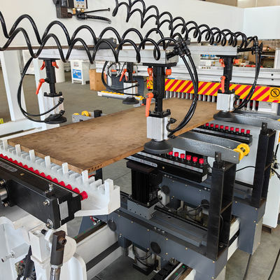 Precisão Trabalho de madeira Máquina de perfurar de 4 linhas para móveis Perforação vertical horizontal