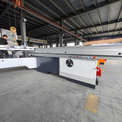 Máquina automática de corte de madeira horizontal multifunção de mesa deslizante MJ6132