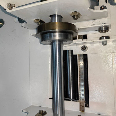 Máquina de corte de fita de banda de borda para móveis de madeira de PVC de pequeno porte