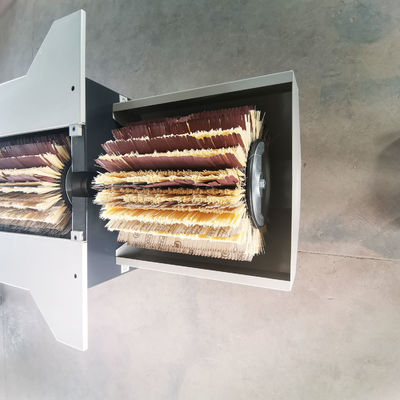 Máquina de lixar de escova de tambor de três rolos para móveis Máquina de lixar de escova horizontal