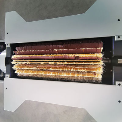 Máquina de lixar de escova de tambor de três rolos para móveis Máquina de lixar de escova horizontal