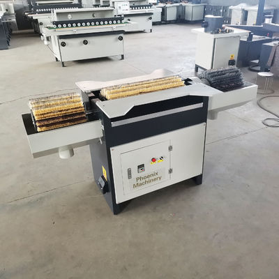 Máquina de lixar madeira Bateria Máquina de polir PM120A em oficinas de reparação de máquinas