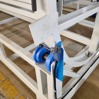Máquina de Flip de 180 graus de alta produtividade para revenda automática de tábuas de madeira em hotéis