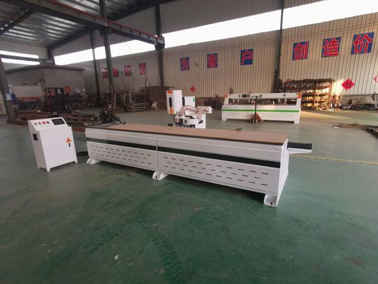 Máquina de moagem de buracos de fechadura de portas de madeira CNC de 900 kg com sistema de lubrificação automática