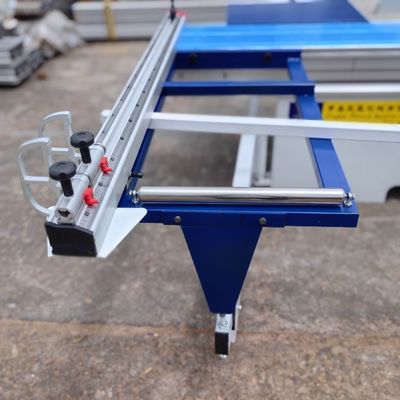 Máquina automática de corte de madeira de painel de mesa deslizante