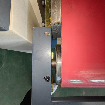 Obter o melhor R-R1000 espessura automática 1000mm Sander em uma tensão de 3 fases 380V 50HZ