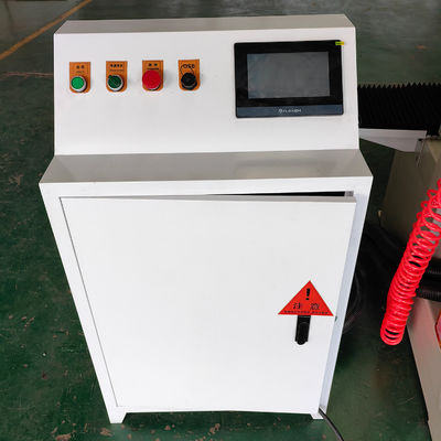 Largura de trabalho máxima 1000 mm Máquina de corte de fechaduras de portas CNC para perfuração de dobradiças de portas de madeira