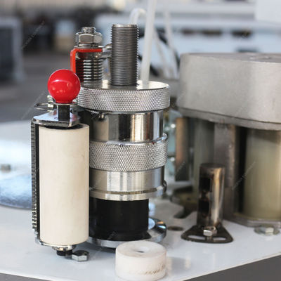 Máquina automática de curvatura de bordas para móveis de braço dobrável multifuncional