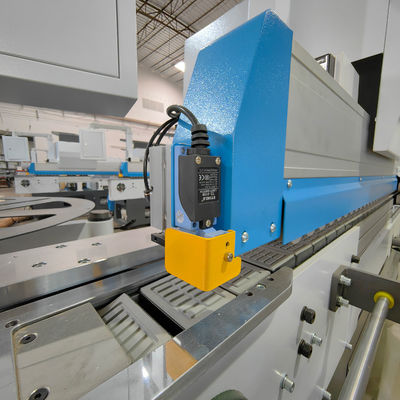 8 Funções Máquina de banda automática de borda para espessura de borda de 0,4-3 mm e pressão de 0,6Mpa