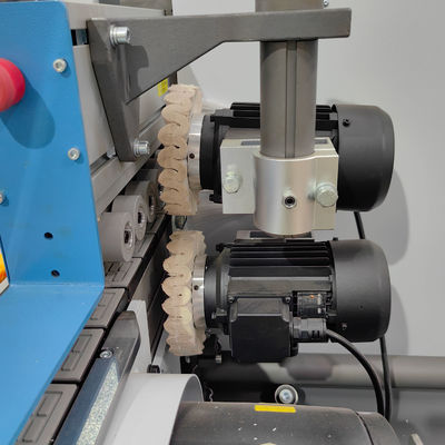 Máquinas de processamento de madeira de alta precisão CNC para a produção automática de bandas de bordas e de gabinetes