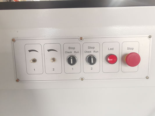 Profundidade máxima de perfuração 60 mm Máquinas de perfuração de buracos de dobradiças de oficina de carpintaria 1700X600X1550mm