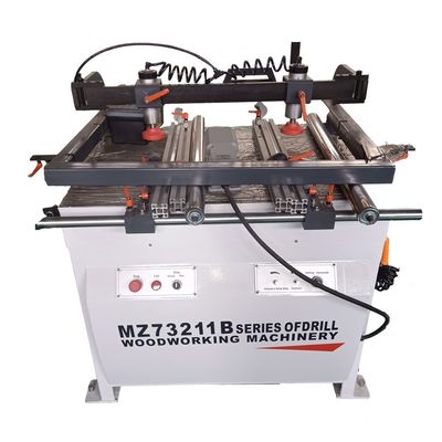 Máquina de perfuração multi-perfuradora de carvalho 380V/220V/410V/415V Voltagem para trabalhos de madeira