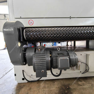 Máquina de lixação de placas de madeira de revestimento de revestimento de revestimento de revestimento de revestimento de revestimento de revestimento de revestimento de revestimento de revestimento de revestimento de revestimento de revestimento