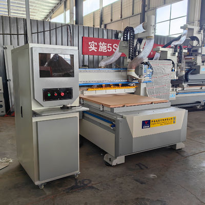 9KW Spindle Motor Power Woodworking Cnc Wood Router Machine para corte de móveis de madeira compensada