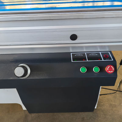 Plantas de fabricação de corte de madeira CNC painel deslizante CNC-6132 com estilo horizontal