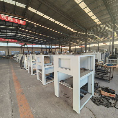 Máquina de planeamento de madeira de lado duplo com diâmetro de rolos de planeamento de 630 mm e potência de 11kw*2