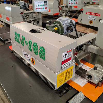Máquina de corte de madeira de alta precisão de 850 KG