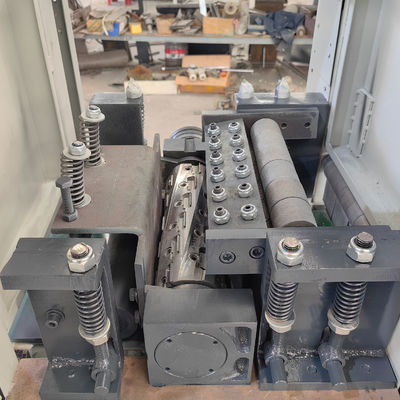 MB260 Máquina de cortar espirais de madeira