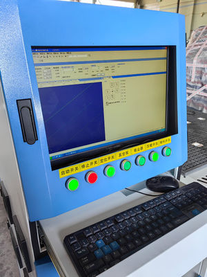 Roteador CNC de alta precisão PK1325 Máquina de escultura de madeira de 3 eixos para a indústria da madeira