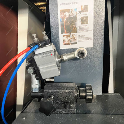 R-R 630 Máquina de lixação de banda larga de escova para trabalhos de madeira de espessura de 2 a 120 mm