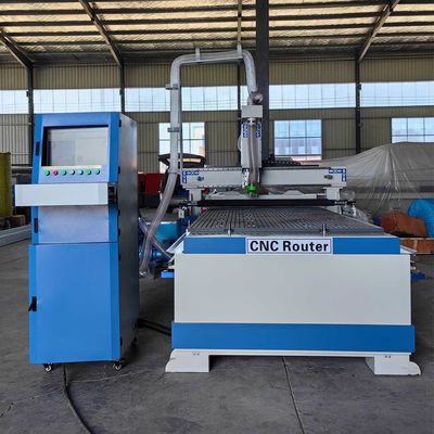 Roteador CNC de trabalhos de madeira de alta velocidade com 6 espindéis para escultura e gravura 3D