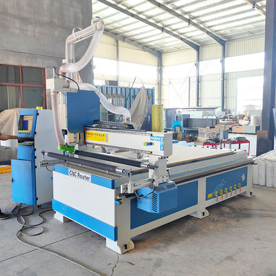 Máquina de escultura laser de escultura de madeira de 5 eixos altamente durável com roteador CNC avançado