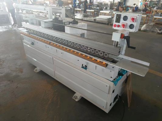 Máquina de escovação de planilha para fabricação de móveis