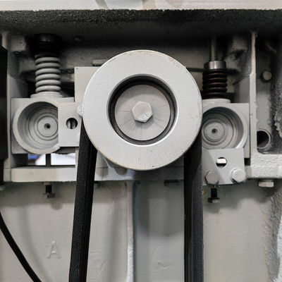 MB106 Eficiência elevada Engrenagem automática de espessura de planilha para trabalho pesado de madeira de 4 kW