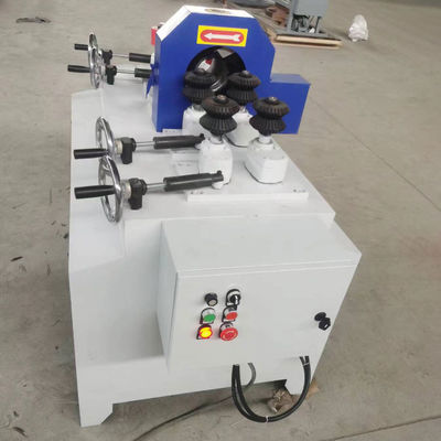 1.1KW Motor de alimentação MC90100B Máquina de processamento de barras redondas para a produção
