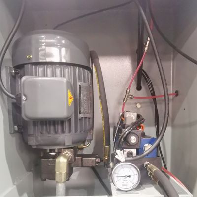 Máquina automática de rectificação de lâmina de serra circular de liga CNC para afiar a parte superior e a face