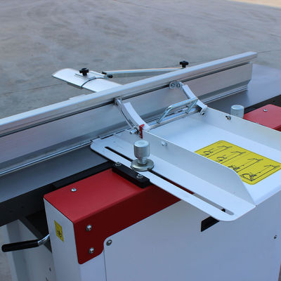 Máquinas de carpintaria de combinação universal 3 em 1 para o trabalho da madeira com tracção vertical de 90 mm