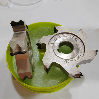 Cortador de fresagem leve para ferramenta de carpintaria totalmente automática Centro de usinagem CNC