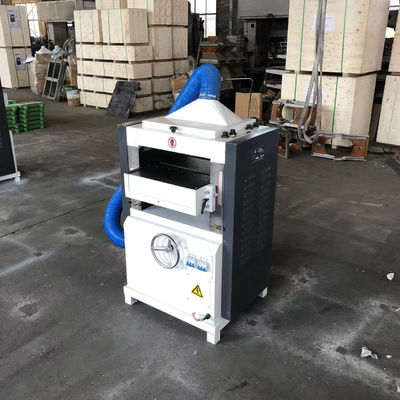 600 mm Largura máxima de trabalho Moedor automático de planador de dois lados para máquinas pesadas