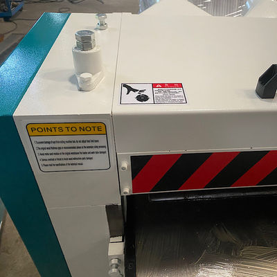 Máquina de engrossamento de madeira de lado único para planamento de madeira MB104