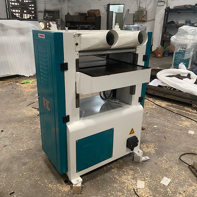 Máquina de trabalho de madeira de tensão personalizada Planador de um lado Máquina automática de grau automático