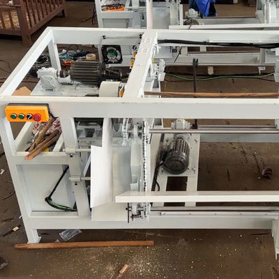Máquina multifuncional de processamento de madeira para diâmetro de processamento de 20-28 mm ou 22-30 mm
