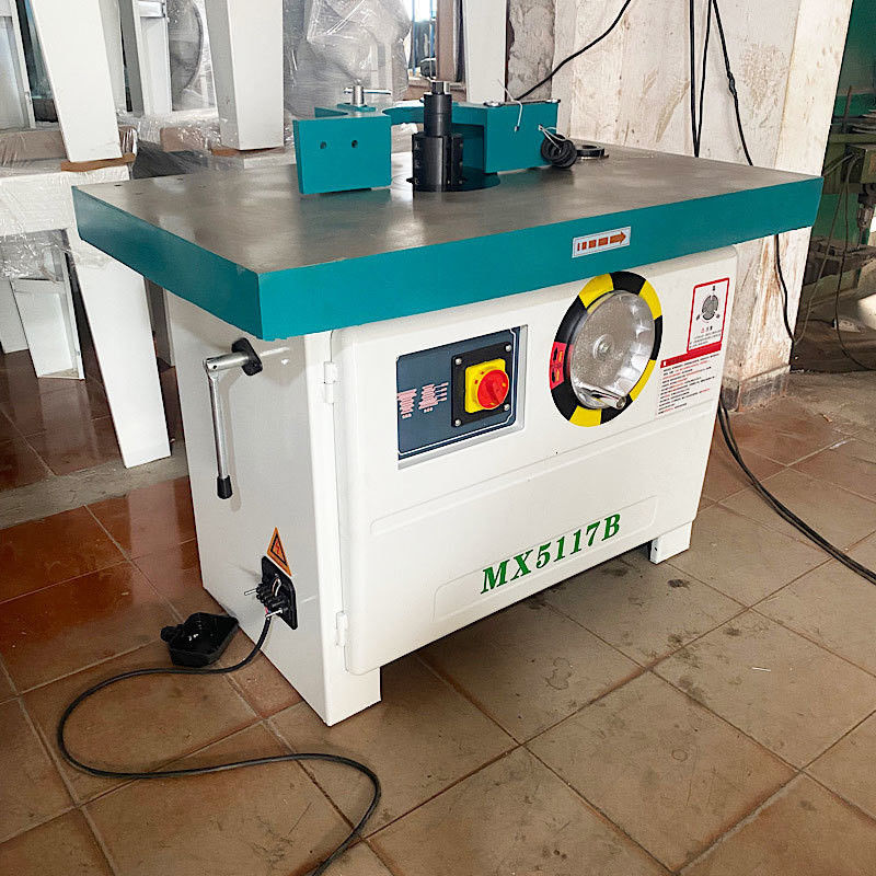 Máquina de moagem de madeira de mesa vertical com espessura de trabalho máxima de 120 mm