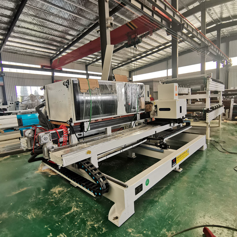 0.6Mpa Servo motor de pressão de ar Dupla cabeça CNC máquina de abertura de buracos de fechamento para carpintaria