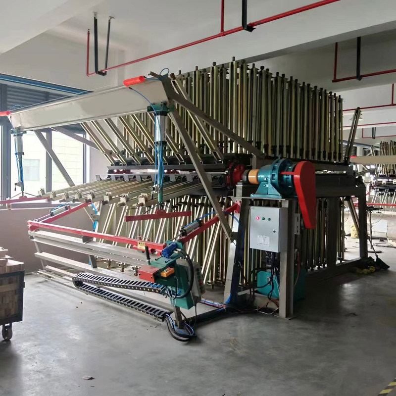 Compositor de transportador de pinças de madeira com tamanho de trabalho máximo de 2500*1250mm e potência do motor de 2,2kw