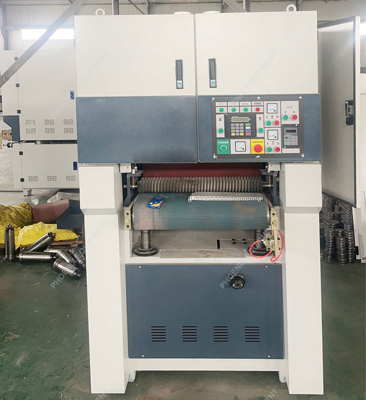 R-R 630 Máquina de lixação de banda larga de escova para trabalhos de madeira de espessura de 2 a 120 mm