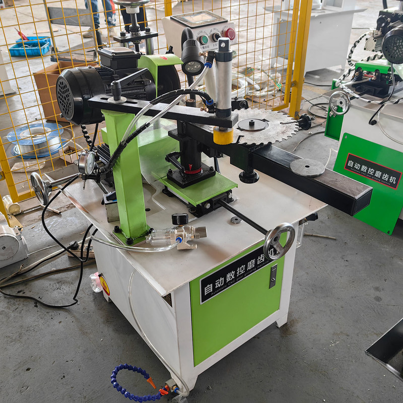 2800r/min Velocidade da roda de moagem Máquina de afiar lâmina de dentes com função automática